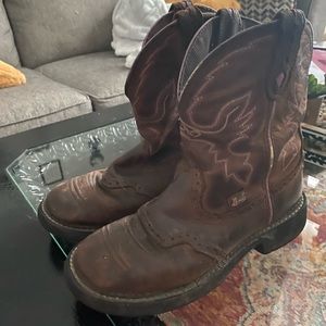 Barn Boots